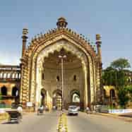 Dentists in Lucknow